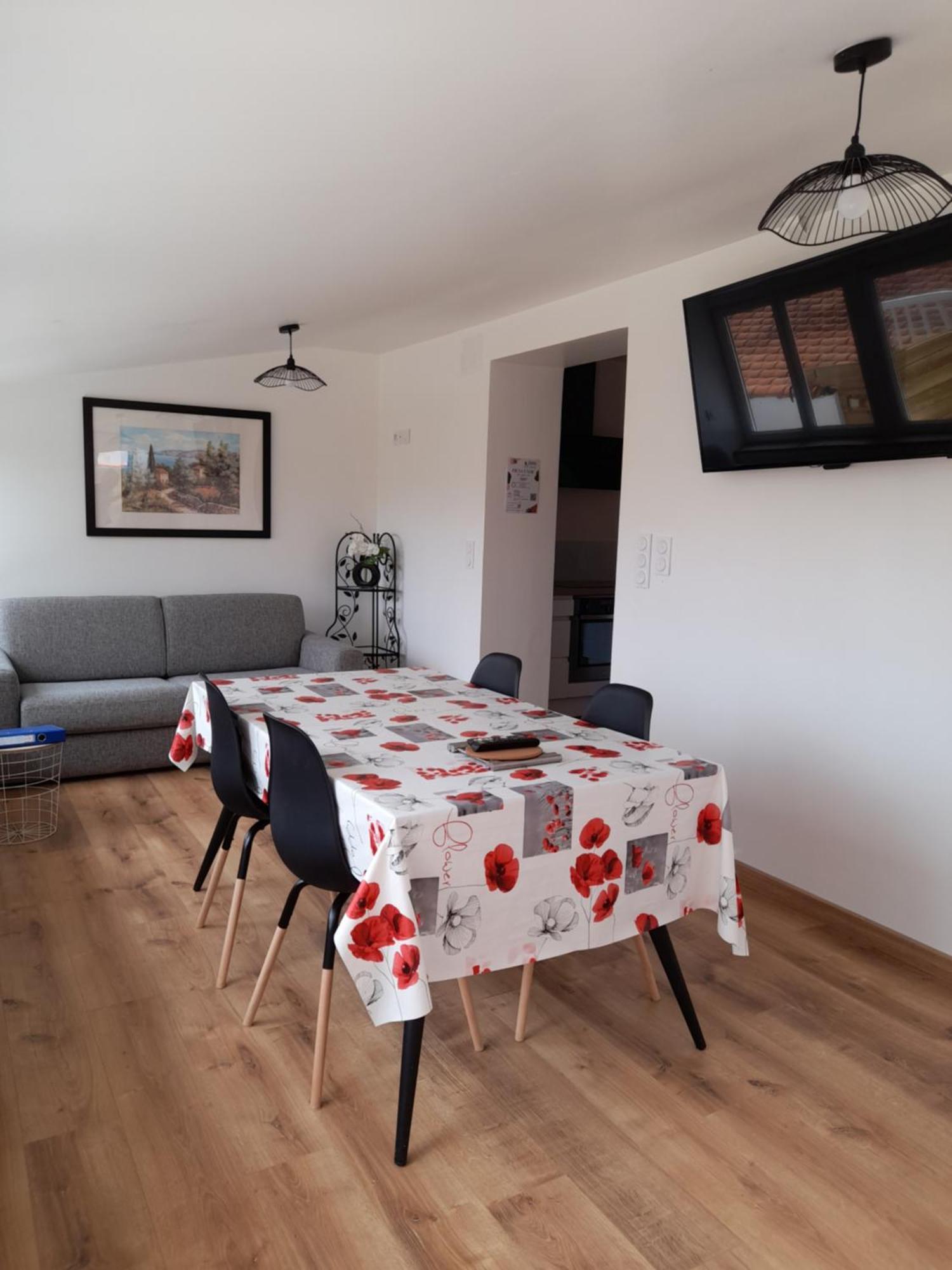 Logement Lumineux Avec Terrasse La Roche-sur-Yon Exteriör bild